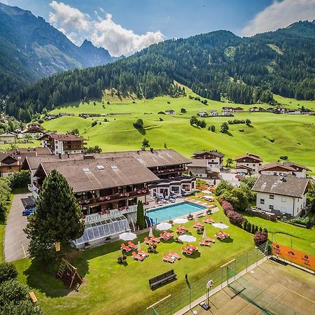 Happy Stubai Hotel Neustift im Stubaital Buitenkant foto