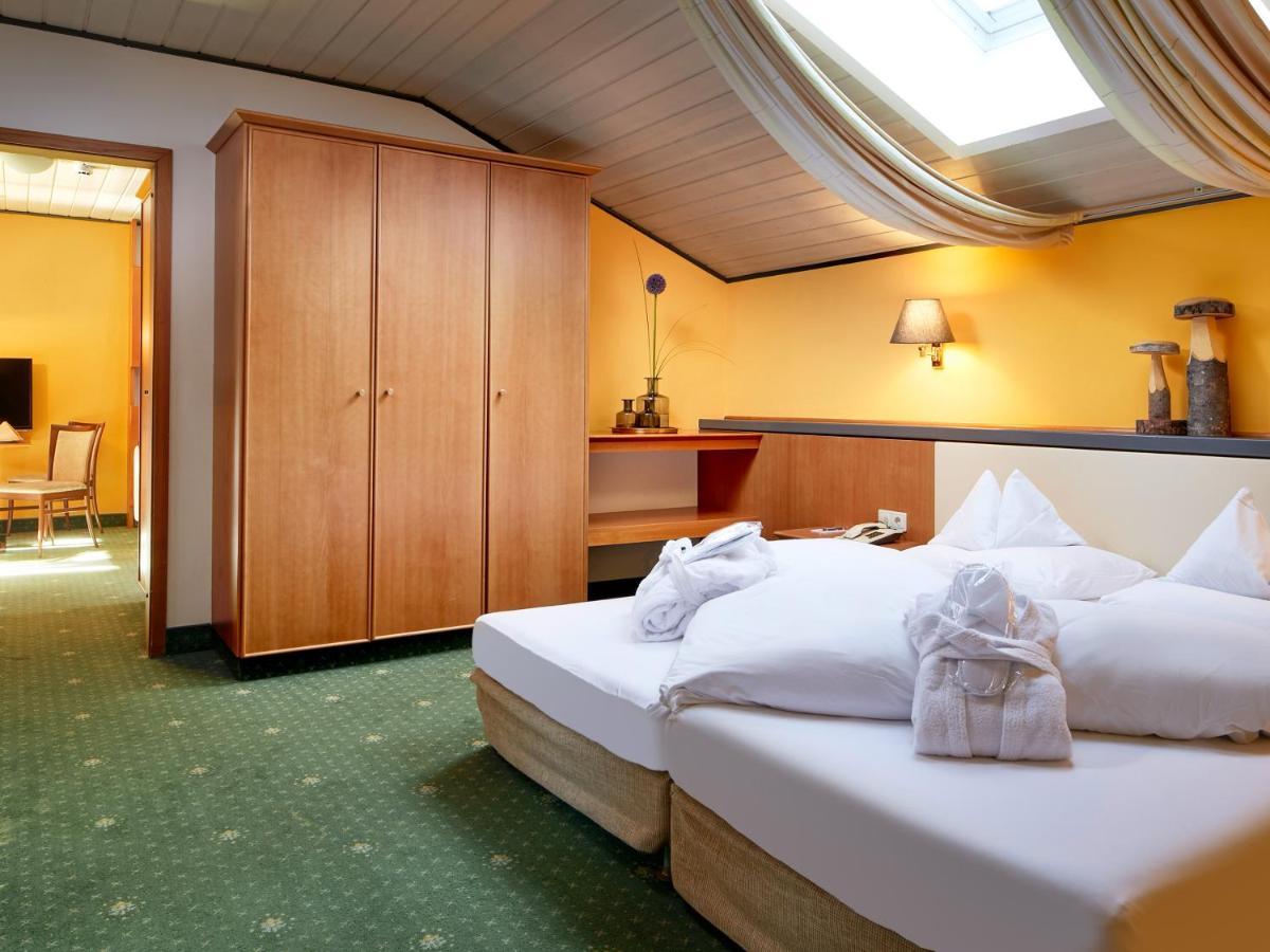 Happy Stubai Hotel Neustift im Stubaital Buitenkant foto