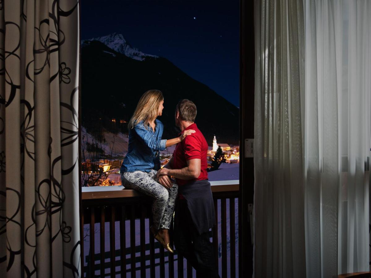 Happy Stubai Hotel Neustift im Stubaital Buitenkant foto